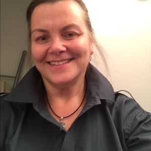 Meet your Posher, Liz